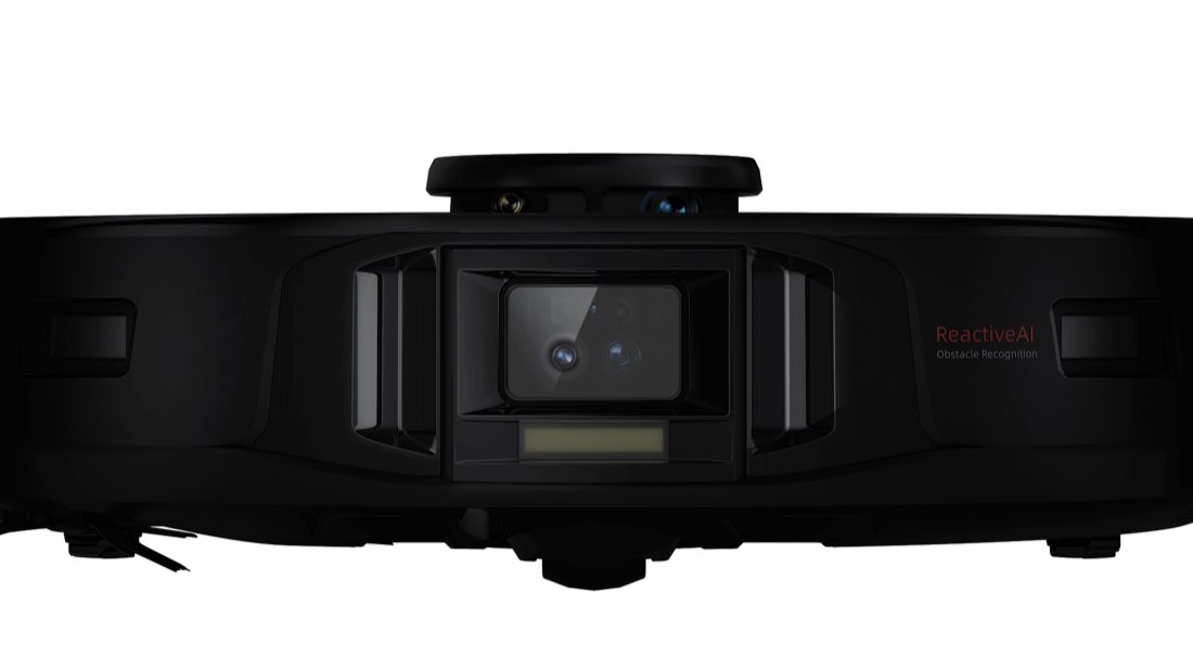 Roborock S7 MaxV Ultra ReactiveAI 2.0 front sensor array with dual RGB camera and structured light